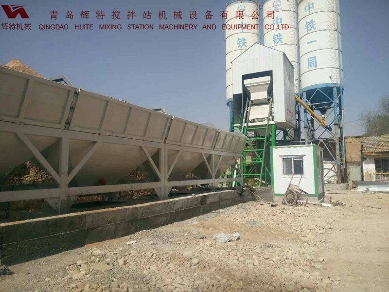 輝特?cái)嚢枵?0站采用計(jì)算機(jī)加儀表的控制系統(tǒng)，計(jì)算速度快