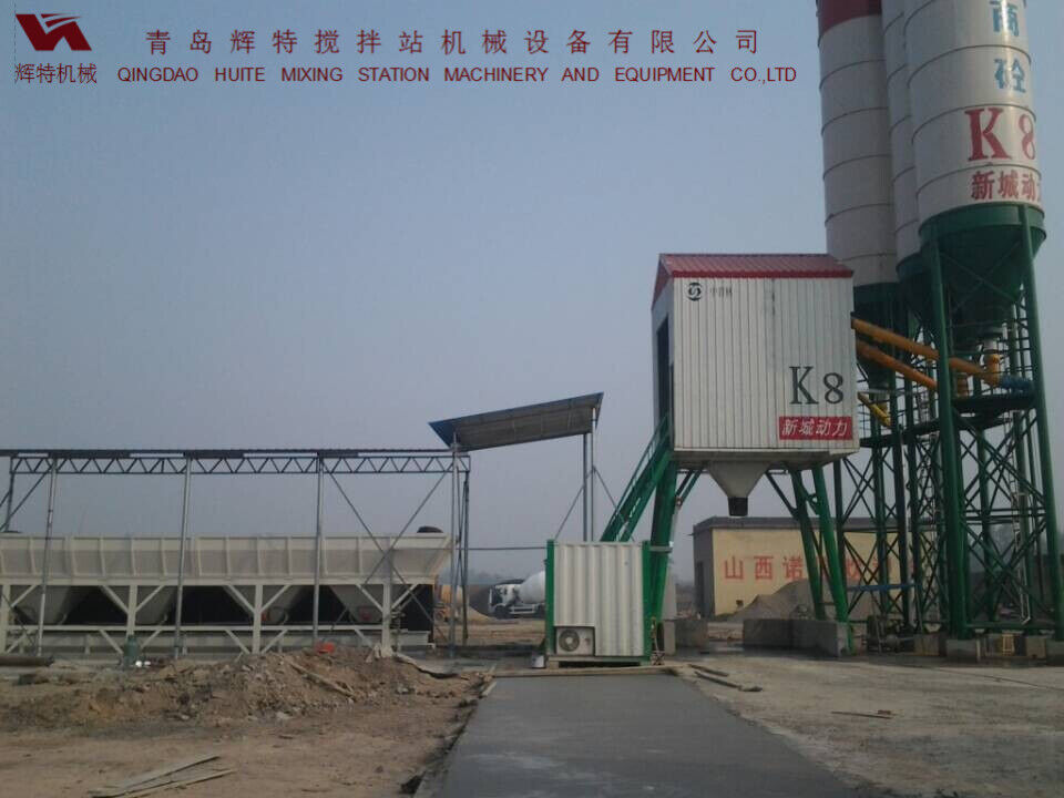 輝特混凝土攪拌站HZS50攪拌性能強，攪拌均勻、迅速，生產(chǎn)效率高