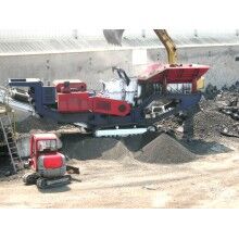 輪胎式和履帶式移動(dòng)破碎機(jī)，誰更勝一籌？